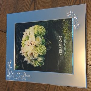 Vera Wang Wedgwood Vera Lace Bouquet photo frame